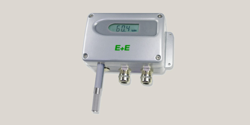 EE23